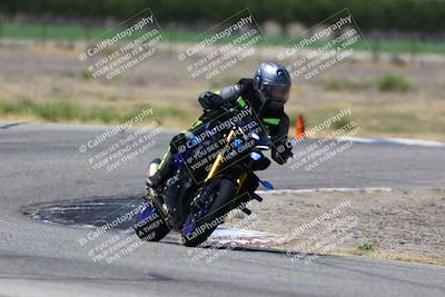 media/May-25-2025-Lets Ride (Sun) [[0ff033e448]]/C Group/1140am (Grapevine)/